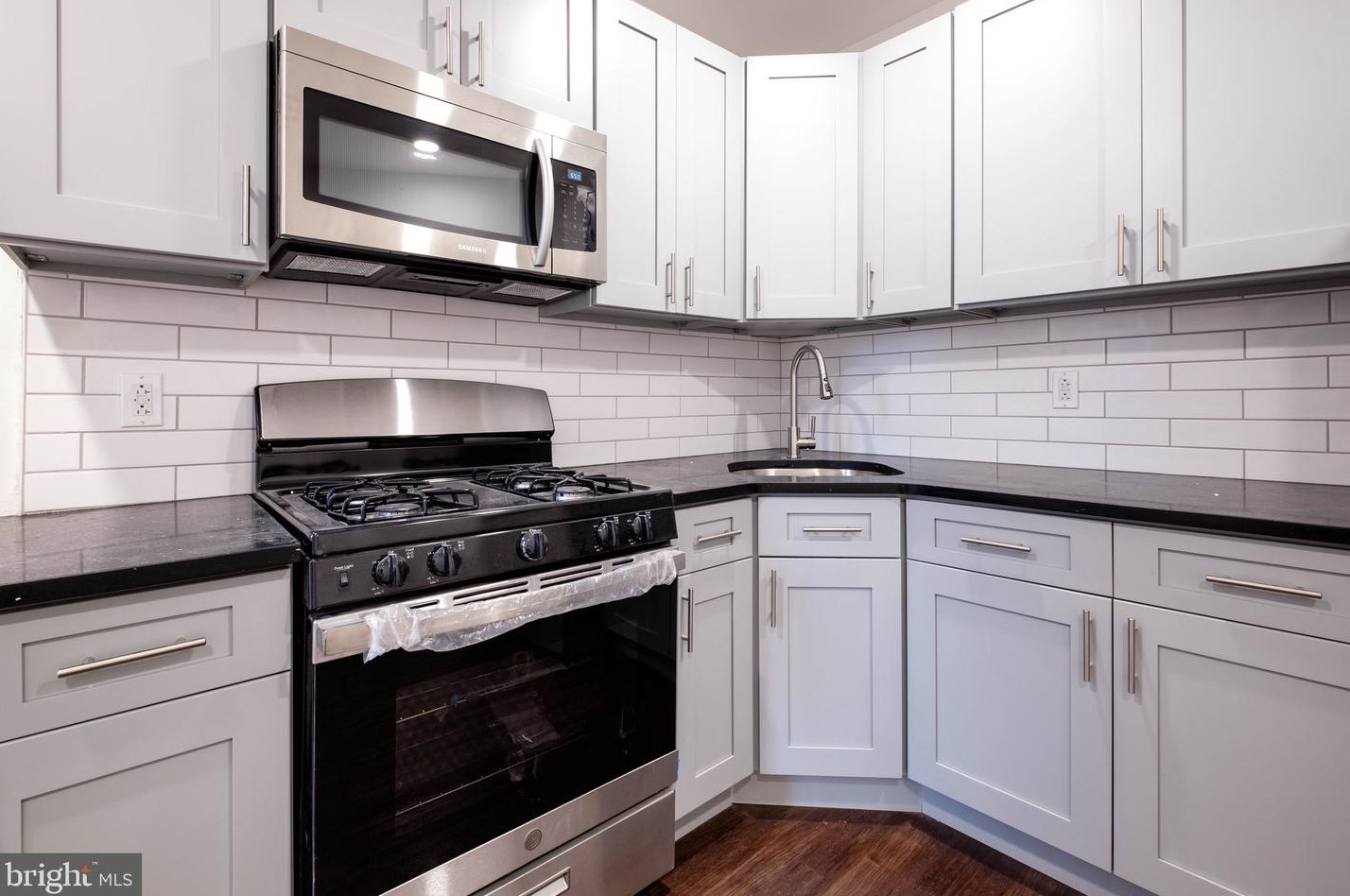 4323 Cottman Ave, Philadelphia PA  19135-1106 exterior