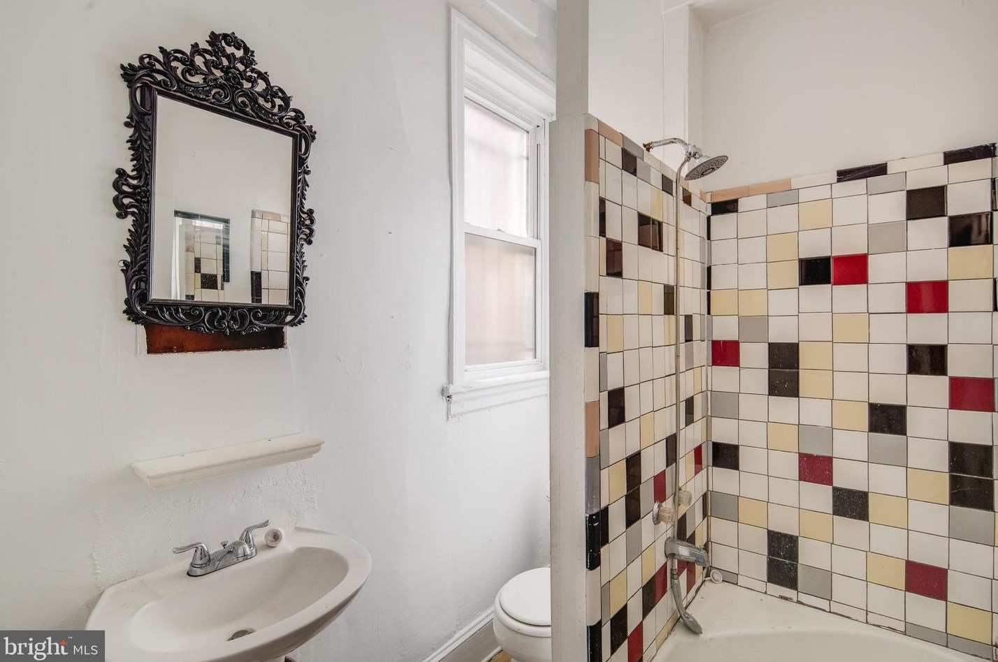 1118 47 St, Philadelphia PA 19131-1506 exterior