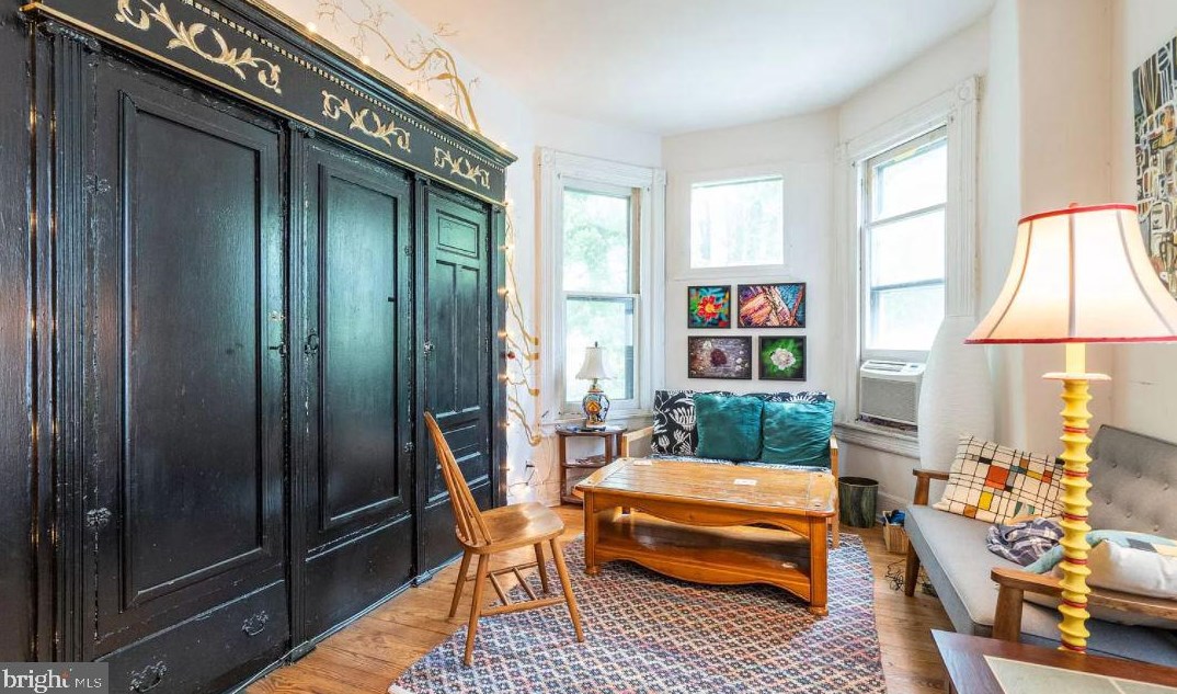 1118 47 St, Philadelphia PA 19131-1506 exterior