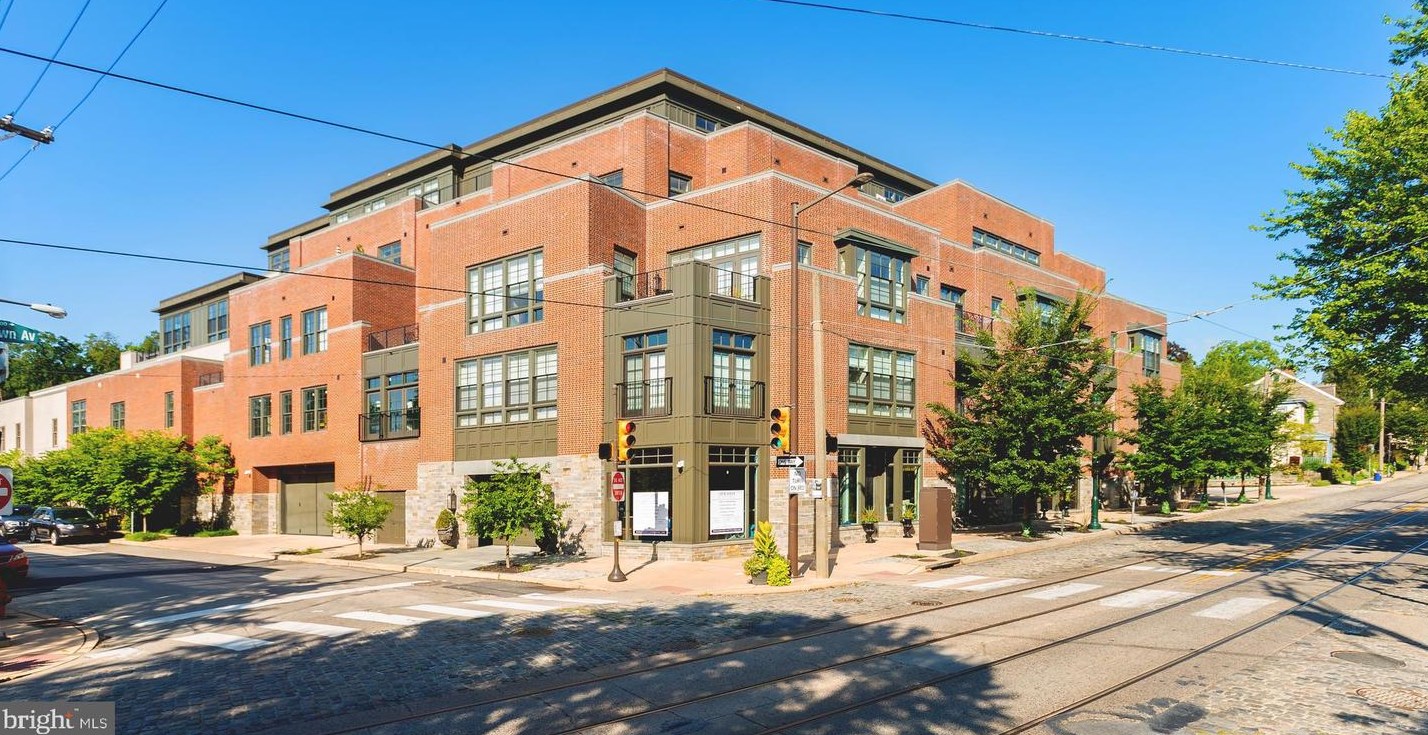 1 Hartwell Ln, Philadelphia, PA 19118