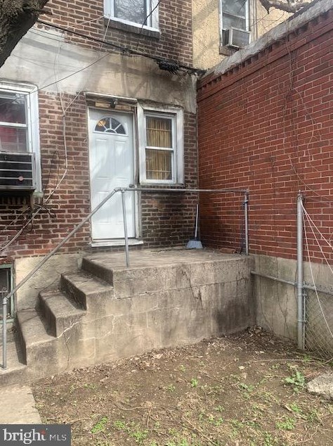 2522 67th St, Philadelphia PA 19142-2704 exterior