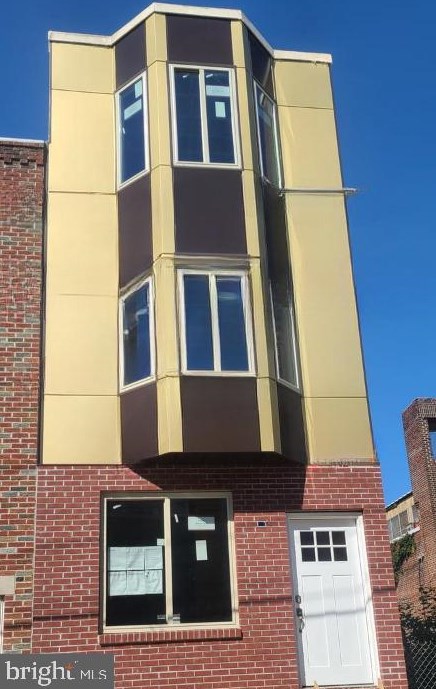 1830 E Cumberland St, Philadelphia, PA 19125