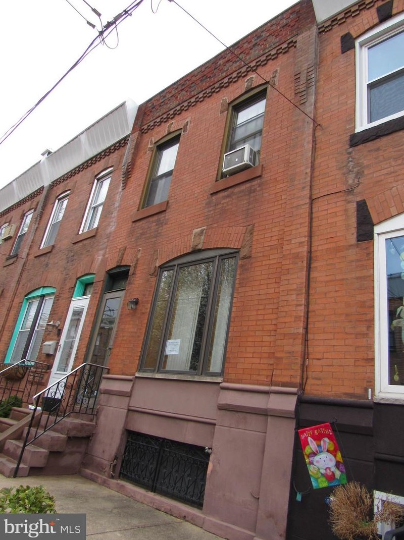 2431 Opal St, Philadelphia, PA 19132-3730