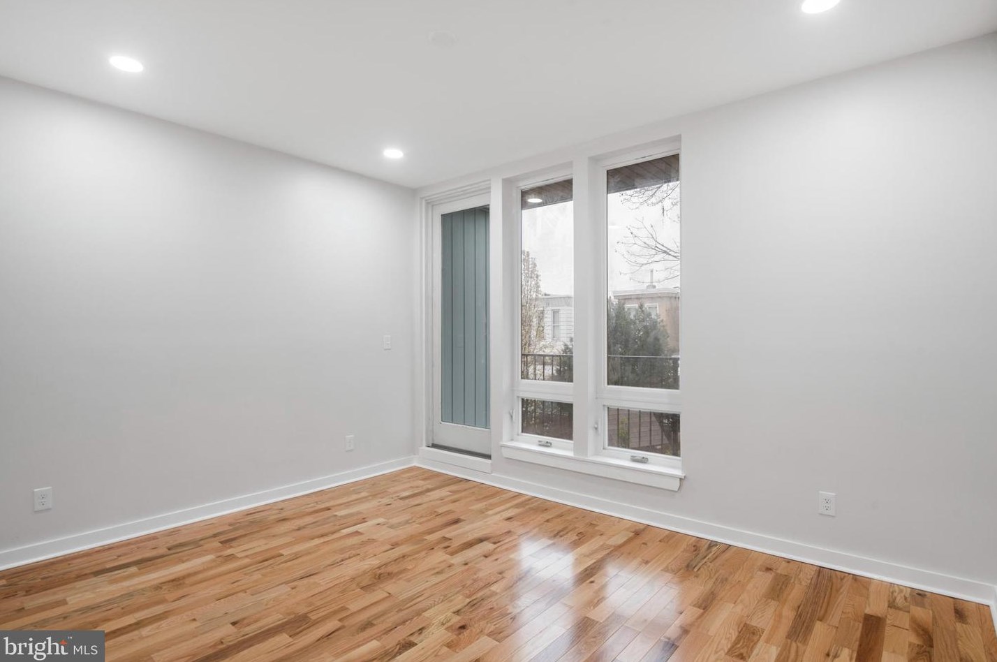 1343 Palmer St, Philadelphia PA 19125-2620 exterior