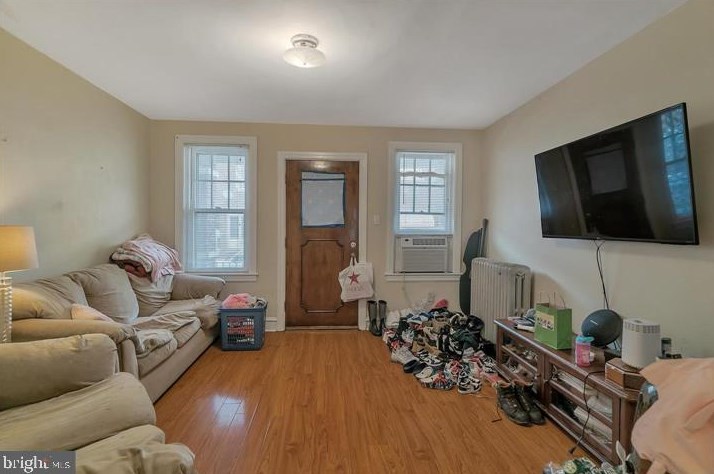 2076 Scattergood St, Philadelphia PA  19124-2010 exterior