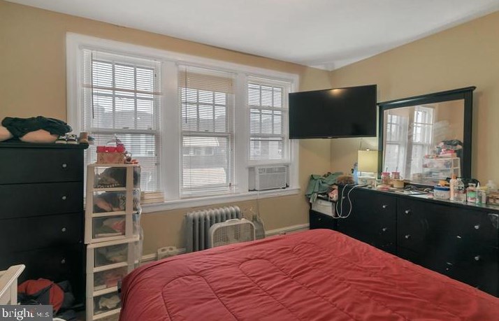 2076 Scattergood St, Philadelphia PA  19124-2010 exterior