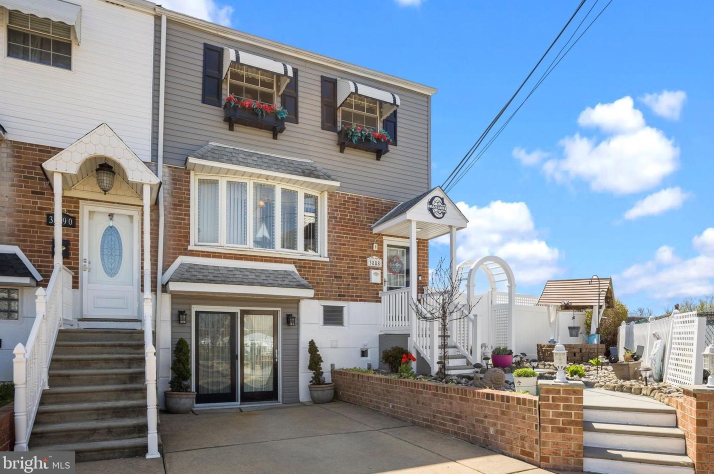 3888 Alberta Pl, Philadelphia, PA 19154-2766
