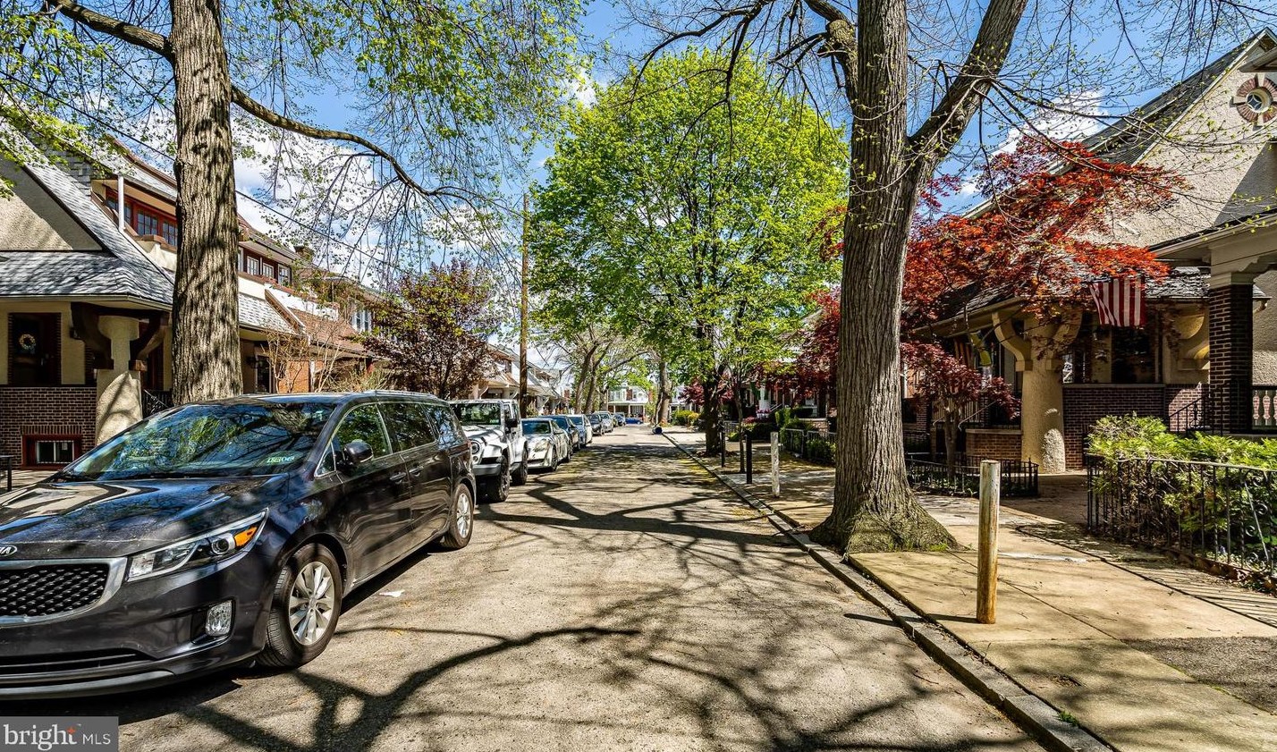 2521 Cleveland St, Philadelphia PA  19132-3820 exterior