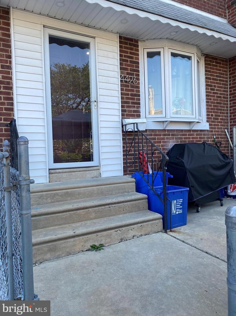 4426 Marple St, Philadelphia, PA 19136-3714