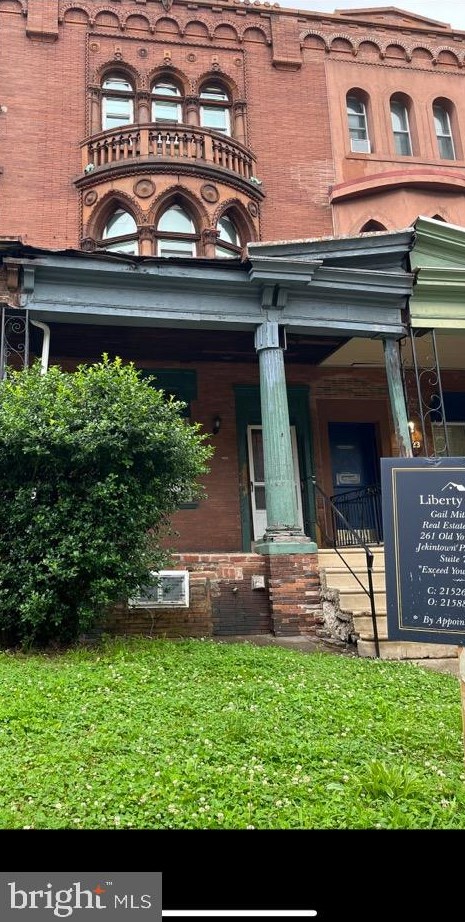 1825 Tioga St, Philadelphia, PA 19134-2027
