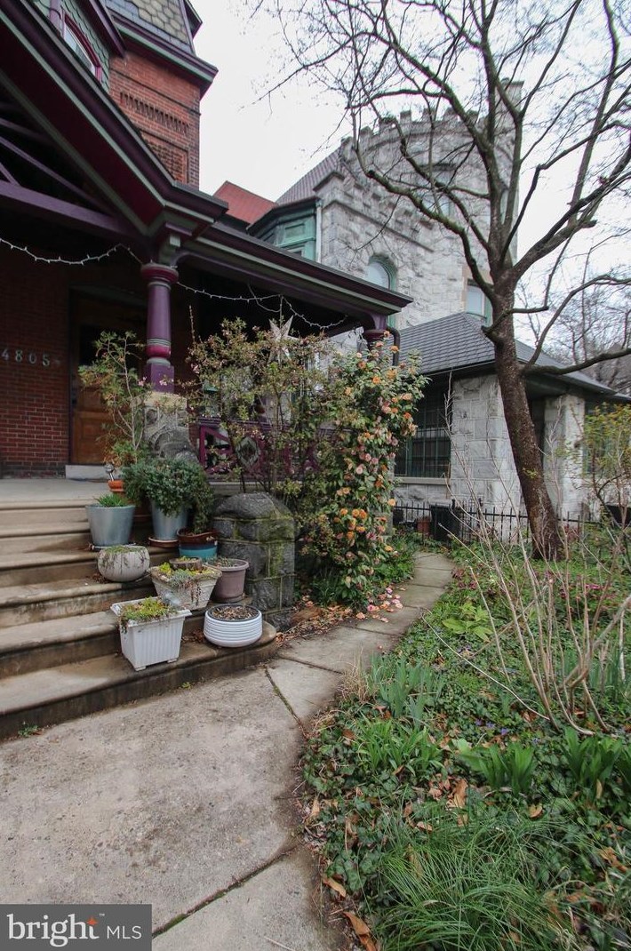 4805 Springfield Ave, Philadelphia, PA 19143