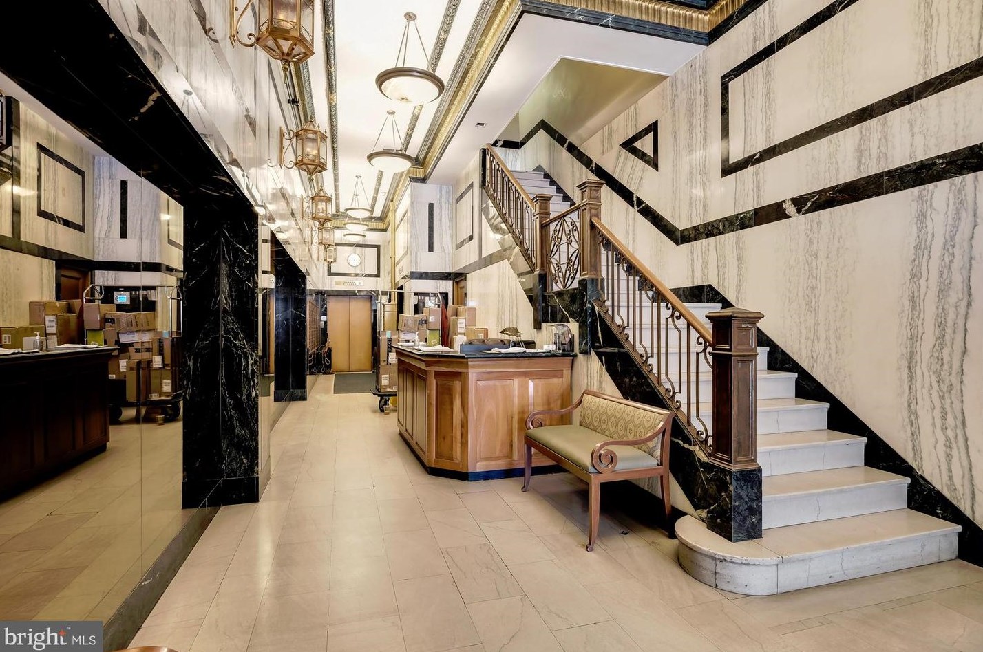 204 S 17th St #10d, Philadelphia, PA 19103