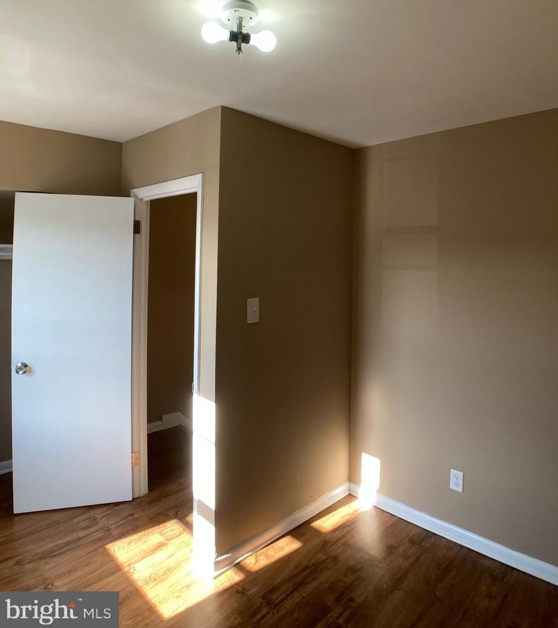 652 N Sickels St, Philadelphia, PA 19131