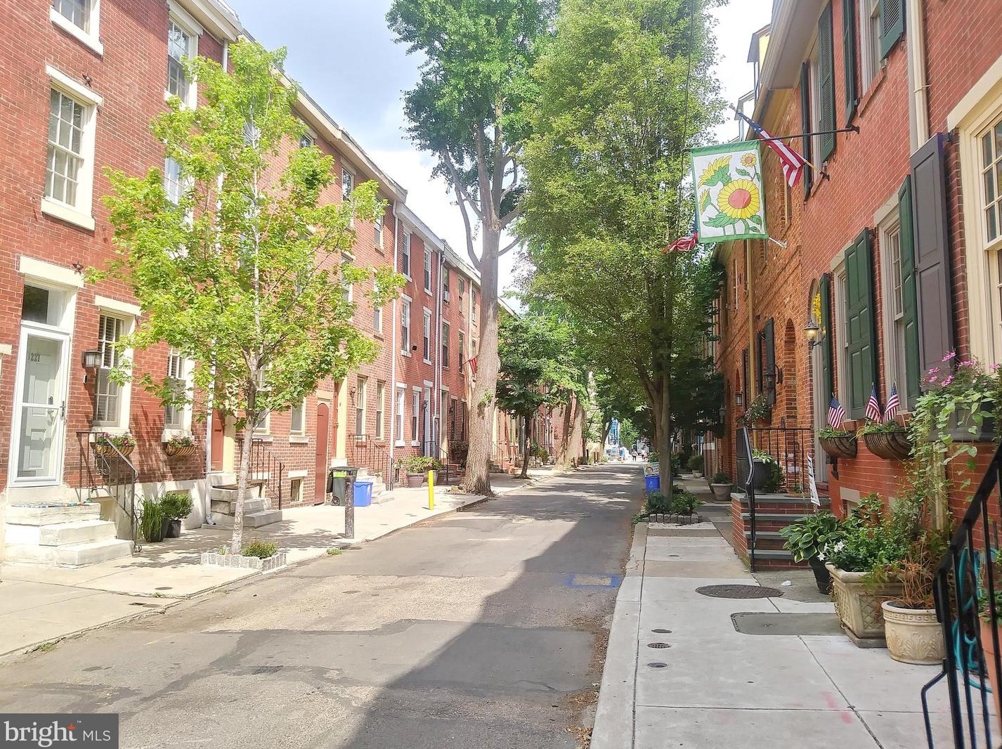 1231 Rodman St, Philadelphia, PA 19147
