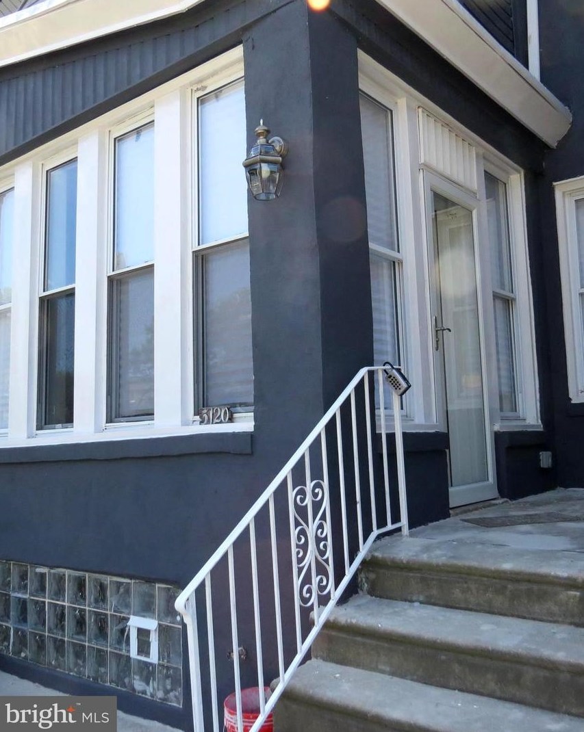 5120 Gainor Rd, Philadelphia, PA 19131-3307