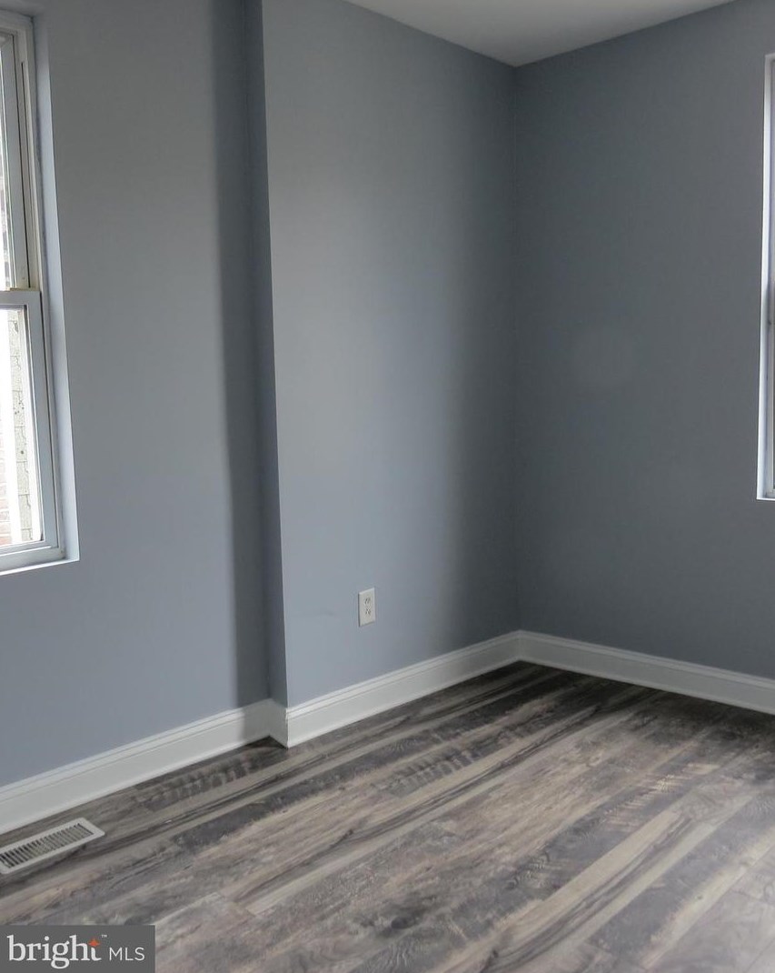 5120 Gainor Rd, Philadelphia PA 19131-2338 exterior