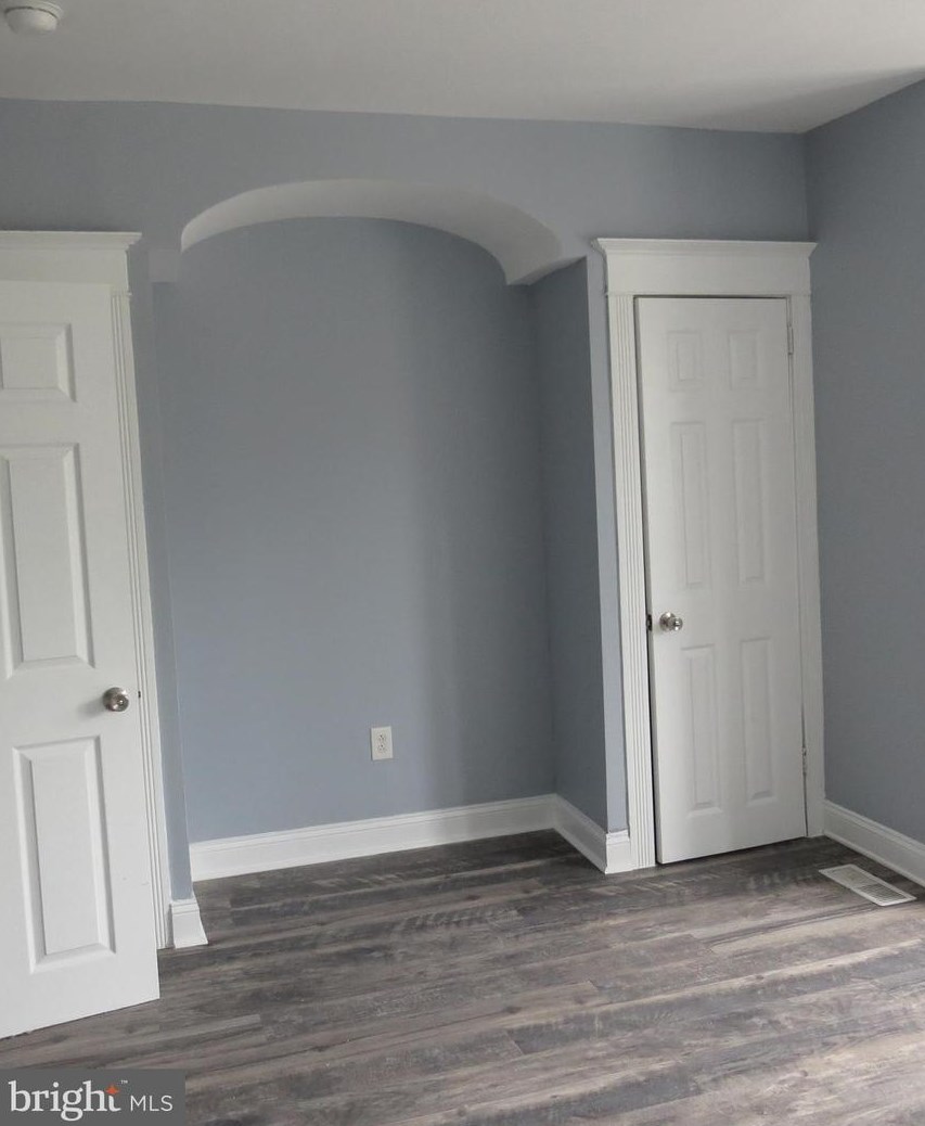 5120 Gainor Rd, Philadelphia PA 19131-2338 exterior