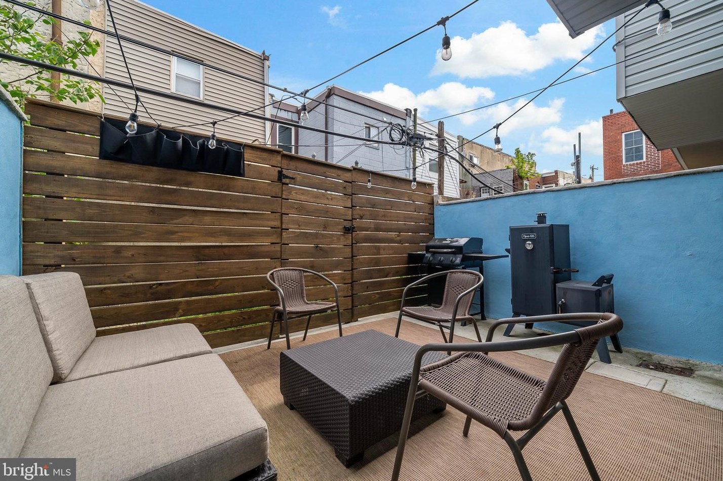 1915 Pierce St, Philadelphia PA  19145-2010 exterior