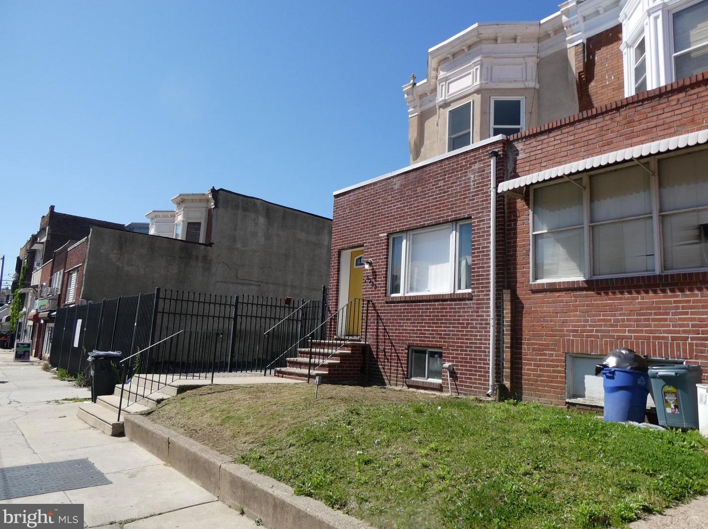 5233 Chestnut St, Philadelphia, PA 19139-3415