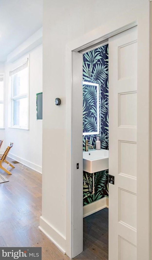 2624 Brown St, Philadelphia, PA 19130-1820