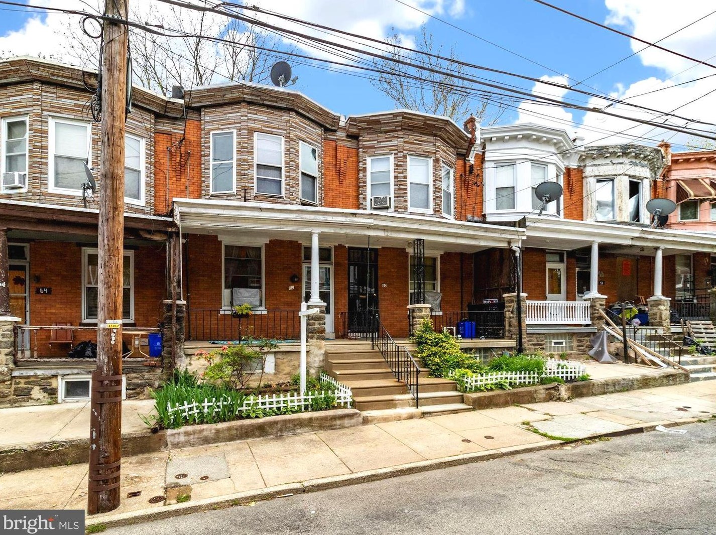 62 Clapier St, Philadelphia, PA 19144-5933