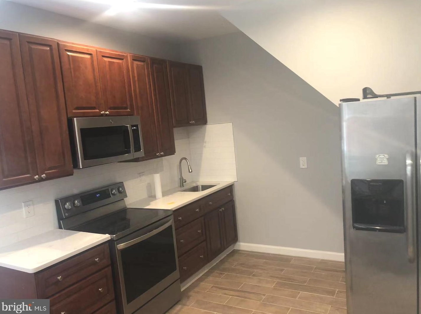4320 Spruce St, Philadelphia PA  19104-4708 exterior