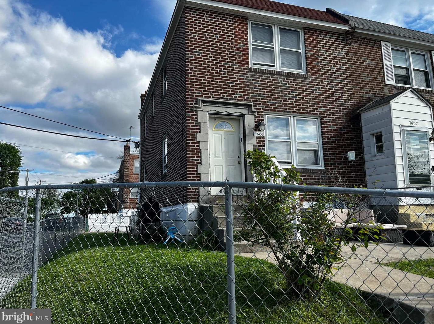 7600 Woodcrest Ave, Philadelphia PA  19151-2705 exterior