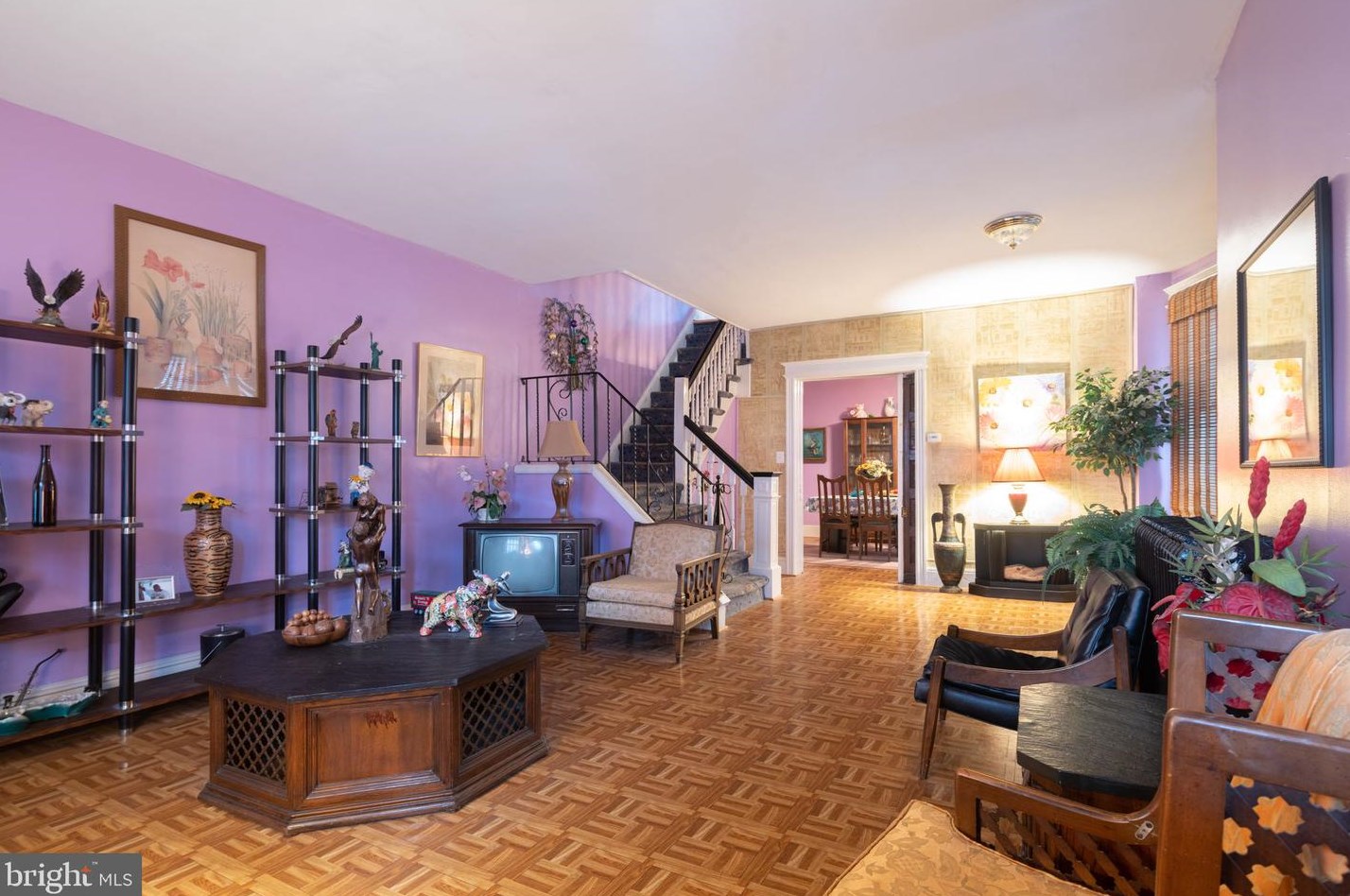 75 Slocum St, Philadelphia, PA 19119-2147