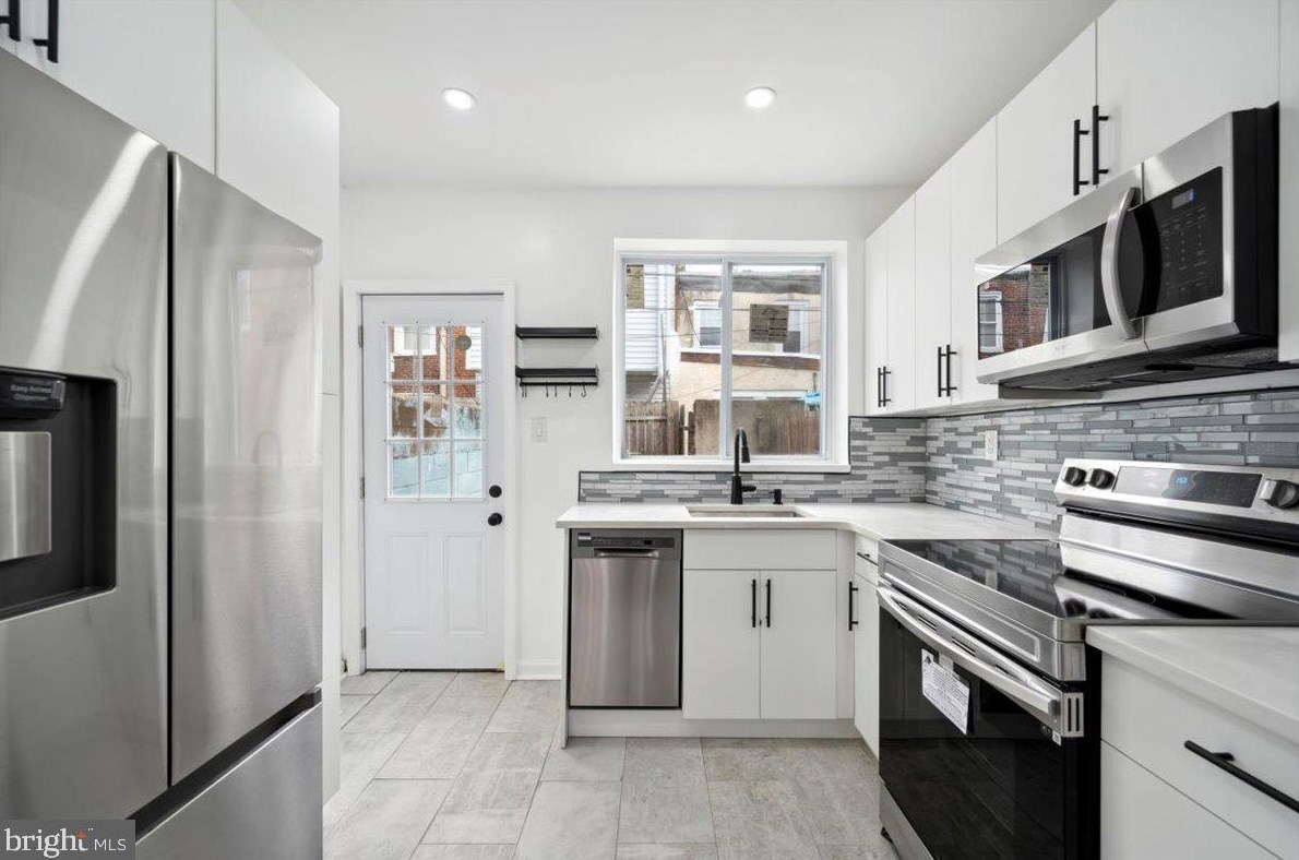 431 Cross St, Philadelphia PA  19147-6510 exterior