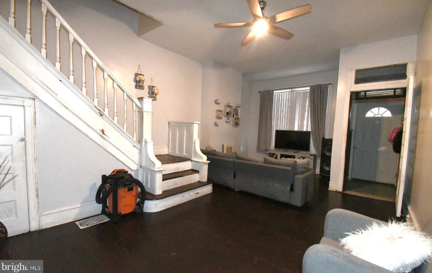3763 Gratz St, Philadelphia, PA 19140-3524