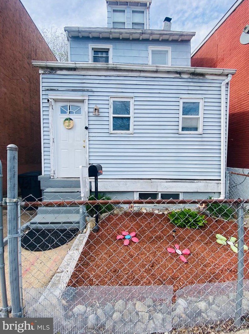 4314 Cloud St, Philadelphia, PA 19124-4007