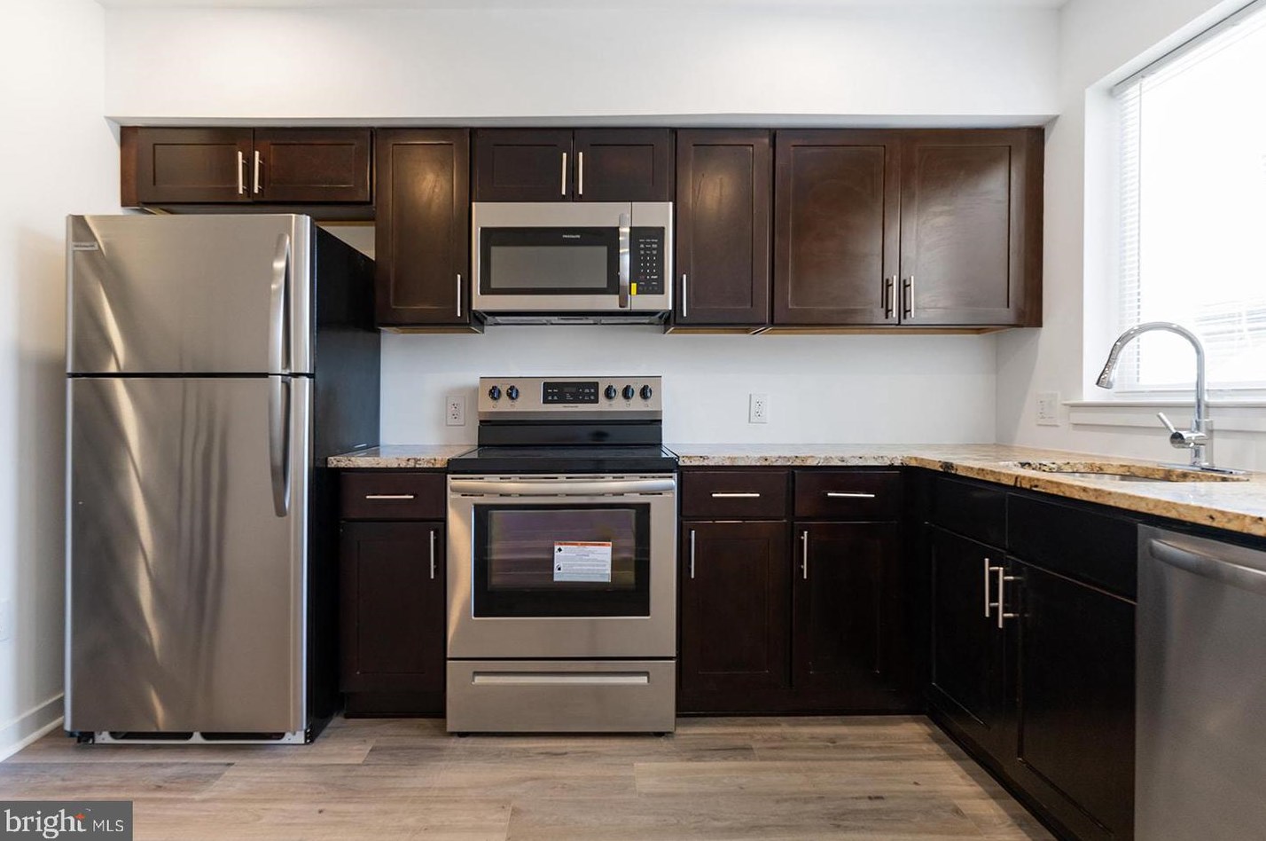 2213 N Philip St, Philadelphia, PA 19133