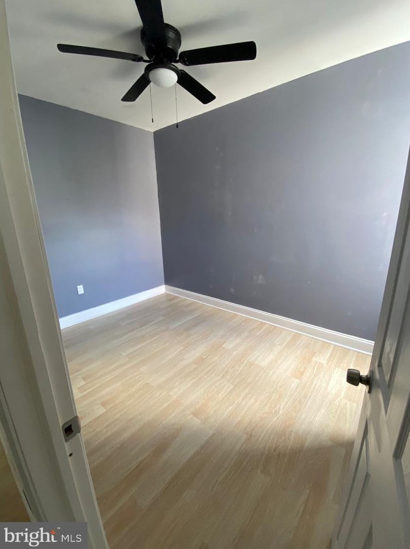 1355 W Silver St, Philadelphia, PA 19132
