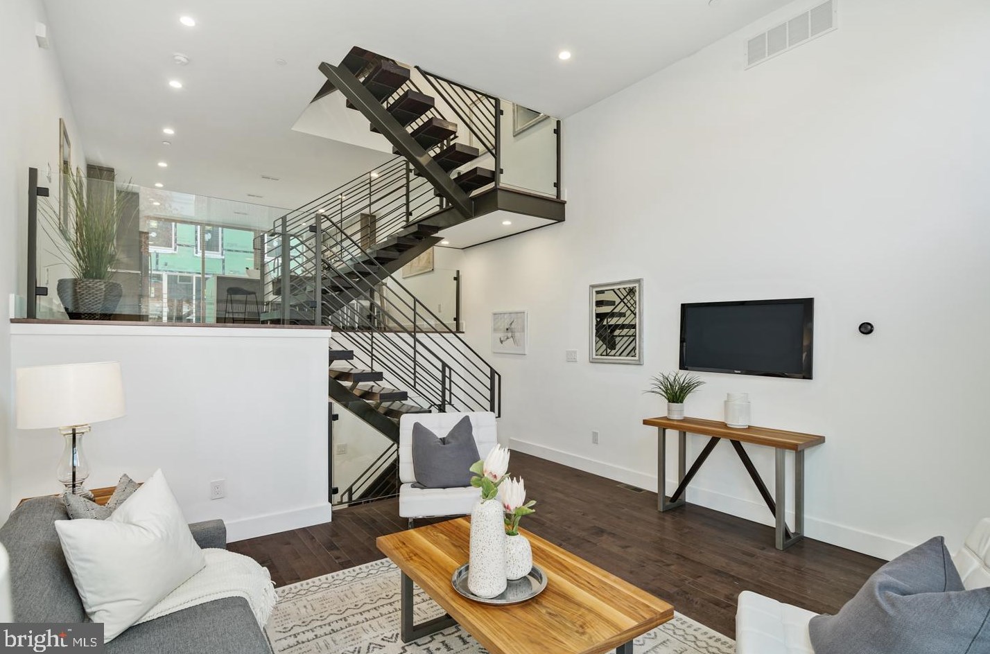1343 S Garnet, Philadelphia, PA 19146