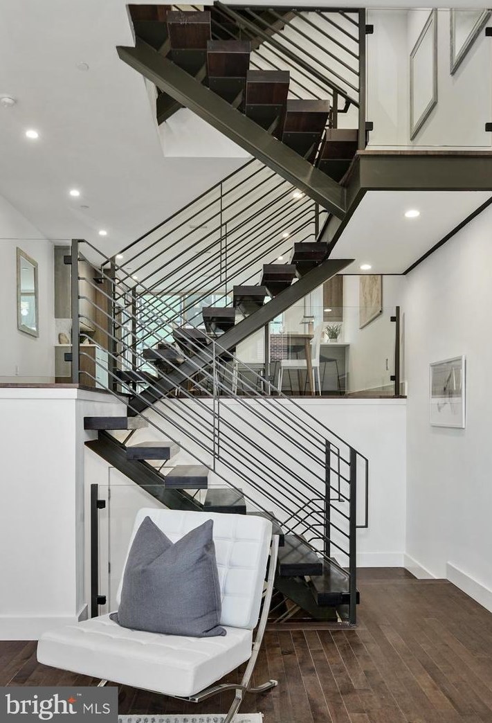 1343 Garnet St, Philadelphia PA  19146-4643 exterior