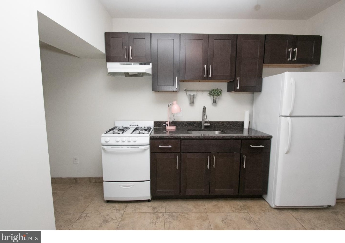 1014 Salter St, Philadelphia, PA 19147-3724