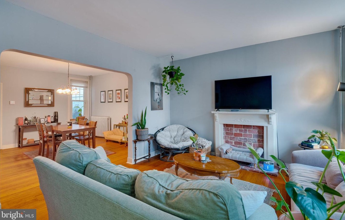 123 Kalos St, Philadelphia, PA 19128