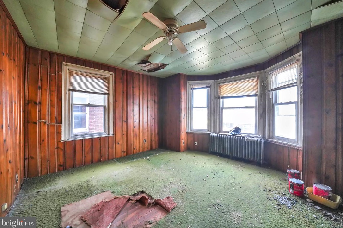 6134 Washington Ave, Philadelphia PA  19143-2915 exterior