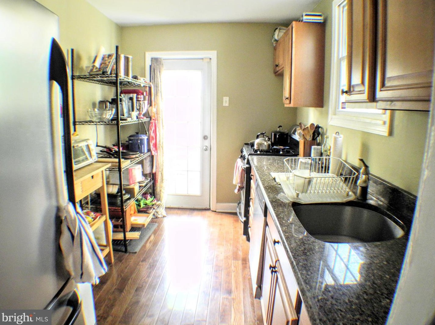 2042 Montrose St, Philadelphia PA  19146-2631 exterior