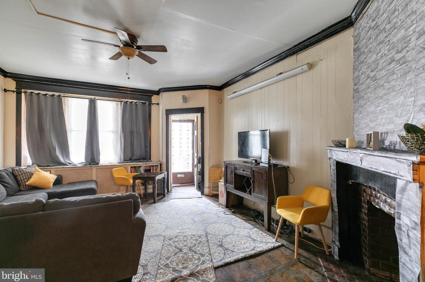 1313 Blavis St, Philadelphia, PA 19140-2034