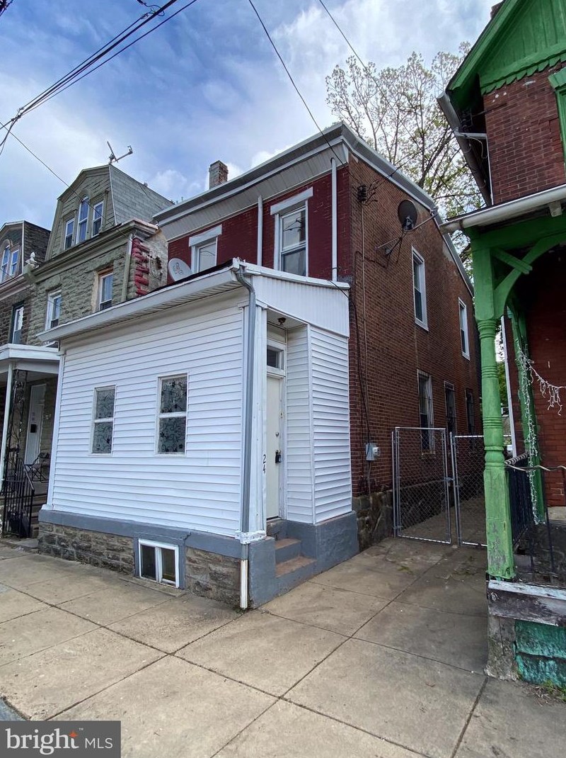 24 Meehan Ave, Philadelphia, PA 19119-2129