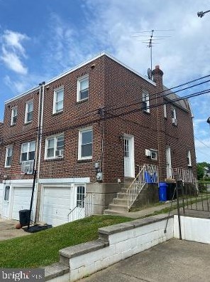 7841 Horrocks St, Philadelphia, PA 19152