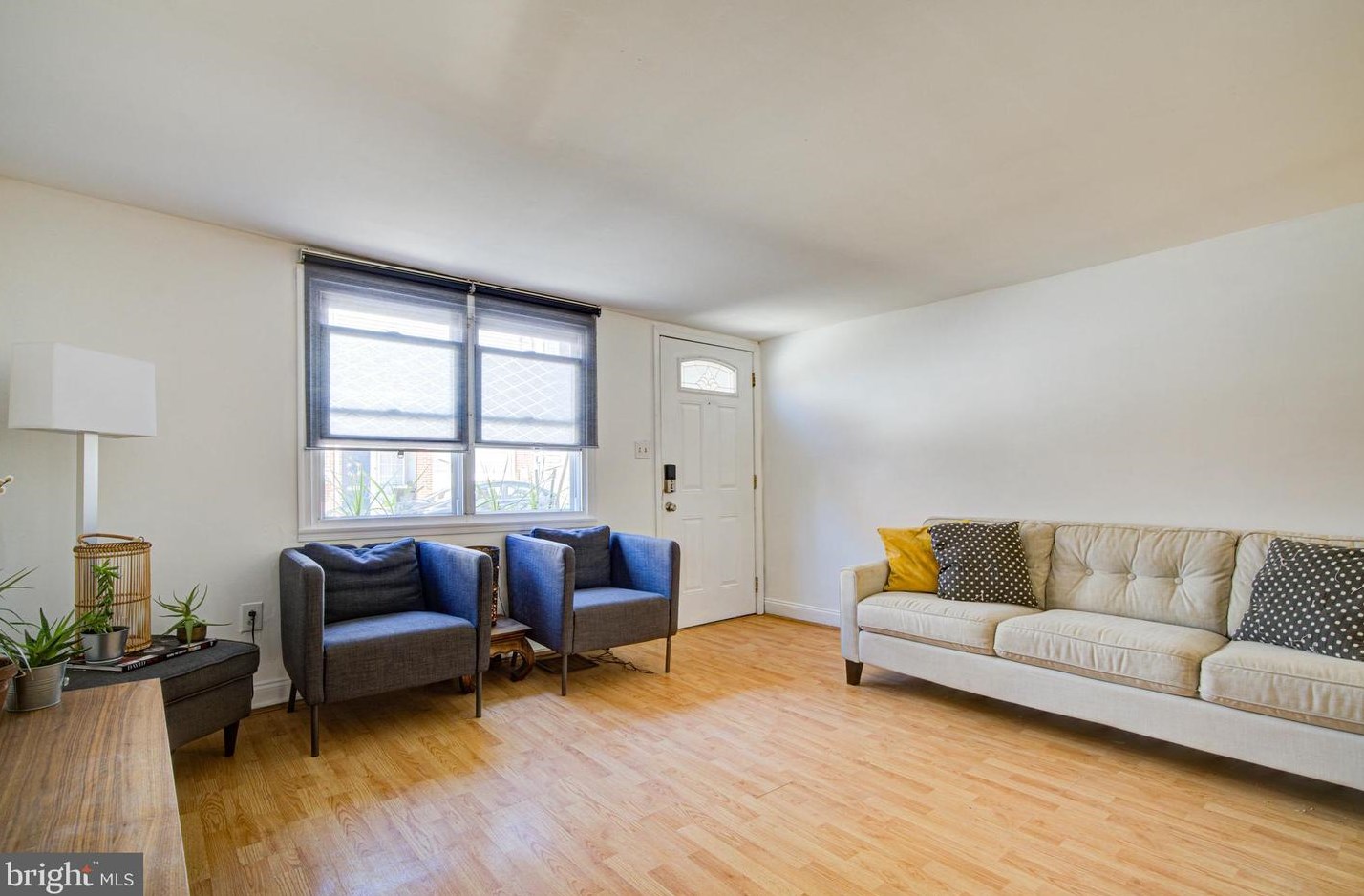 526 Cabot St, Philadelphia PA 19125-3302 exterior