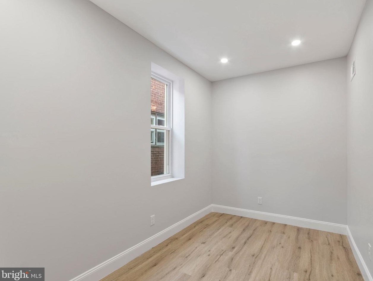 4810 Warnock St, Philadelphia PA  19141-3941 exterior