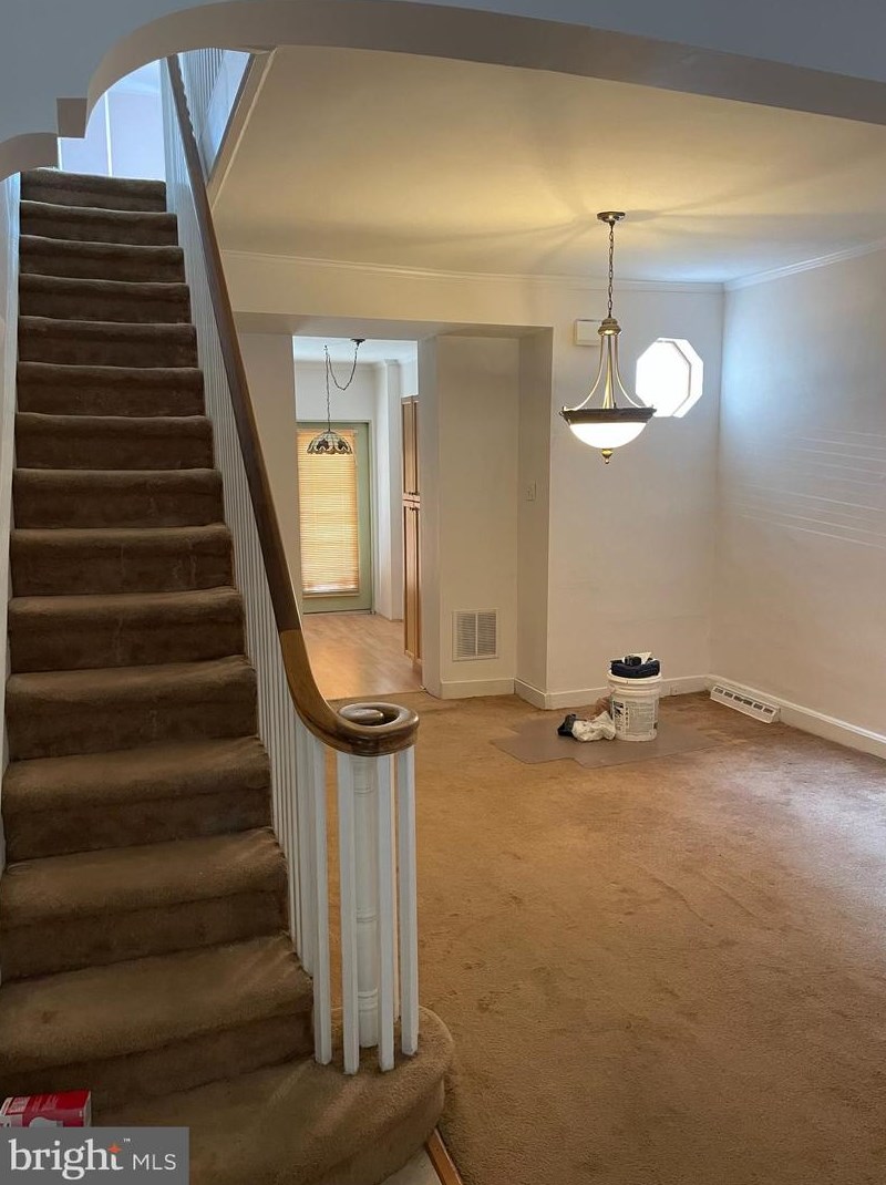 2510 7th St, Philadelphia, PA 19148-4602