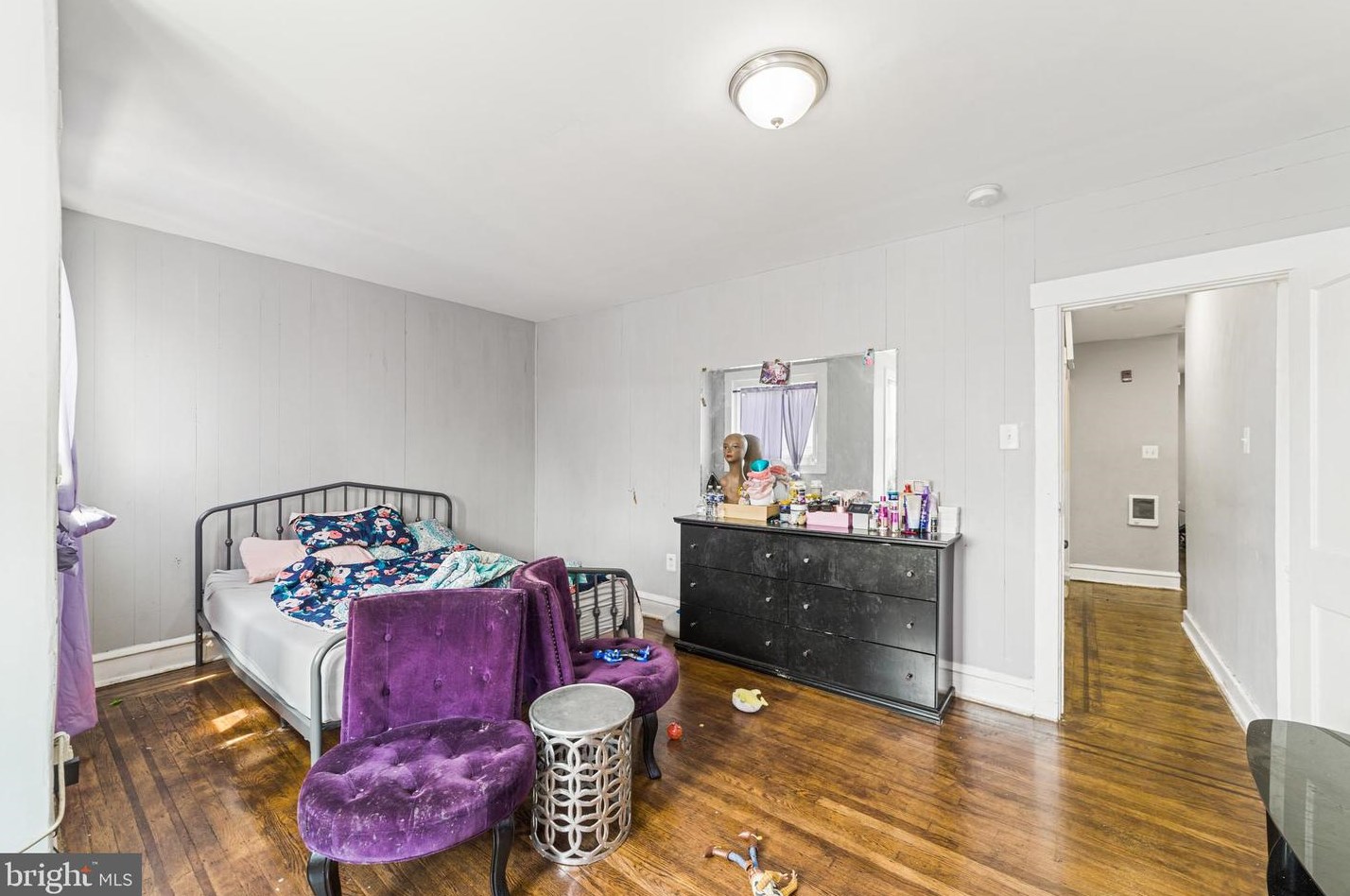 7037 Ogontz Ave, Philadelphia PA 19138-2012 exterior