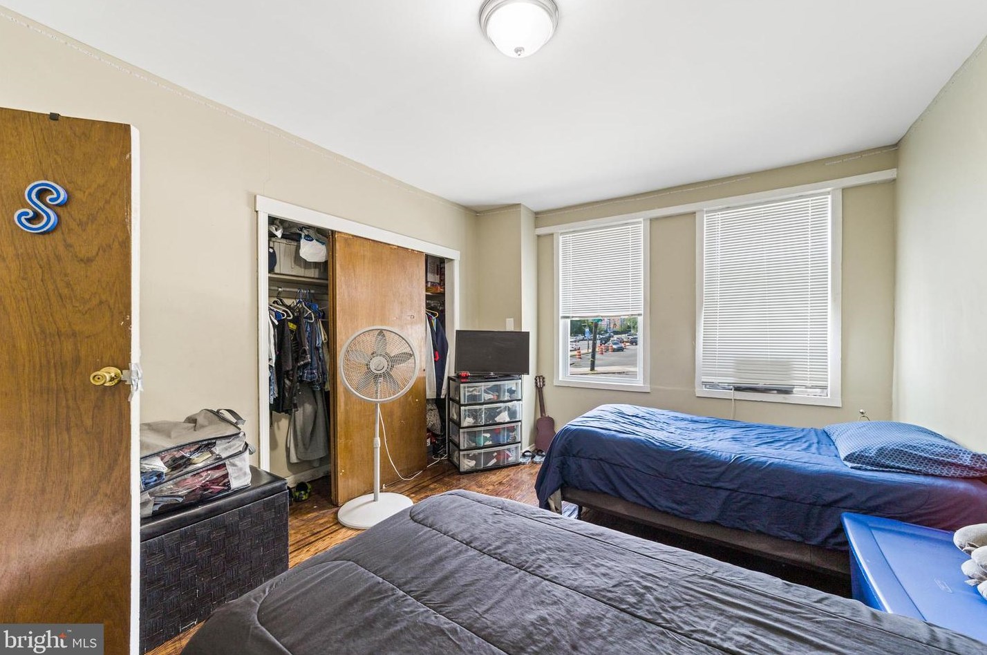 7037 Ogontz Ave, Philadelphia PA 19138-2012 exterior