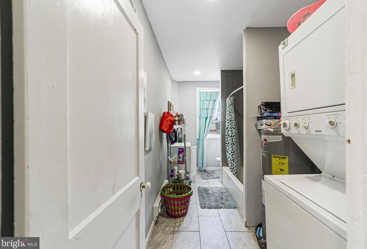 7037 Ogontz Ave, Philadelphia PA 19138-2012 exterior