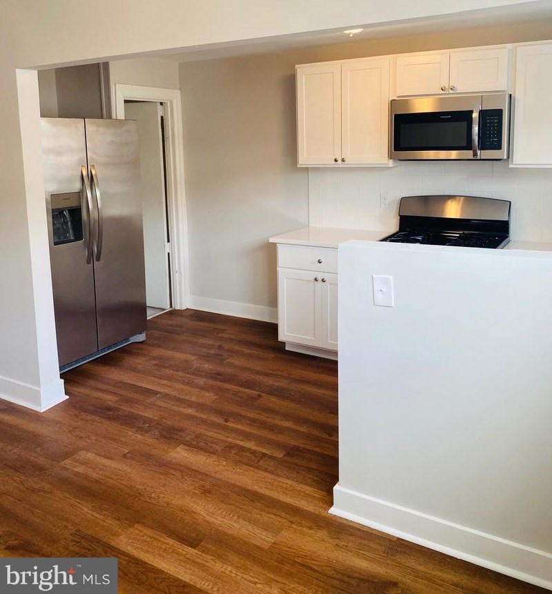 6840 Dicks Ave, Philadelphia, PA 19142