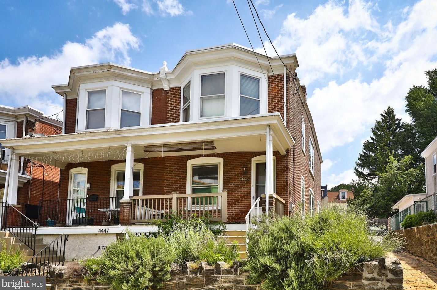 4445 Fleming St, Philadelphia, PA 19128-4808